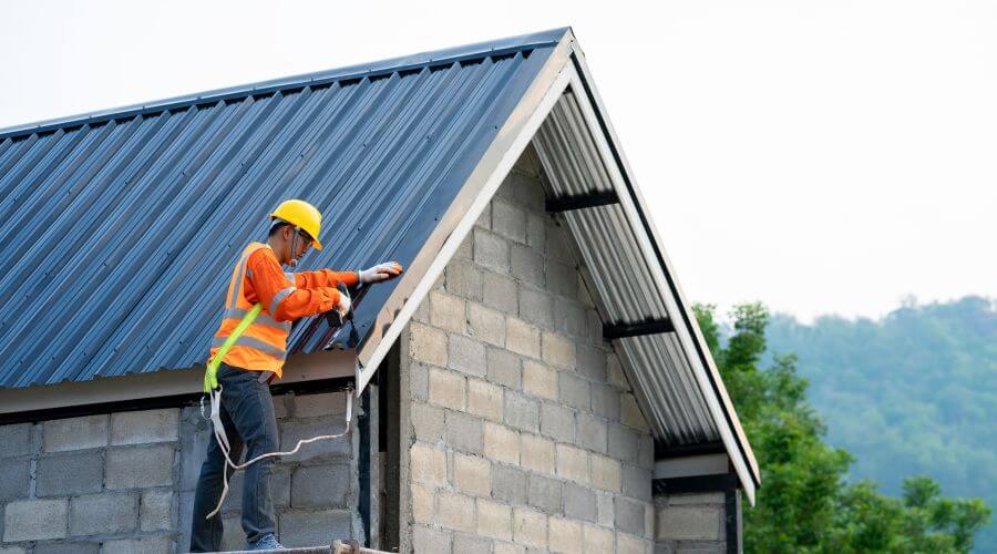Expert Emergency Roof Repairs services in Ledyard, CT